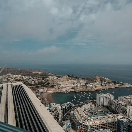 Luxury With Common Skypool In The Prestigious Mercury Tower By Sf Homes 公寓