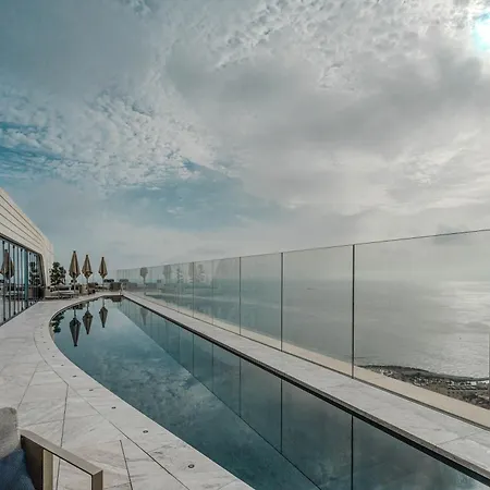 Luxury With Common Skypool In The Prestigious Mercury Tower By Sf Homes * Saint Julian's